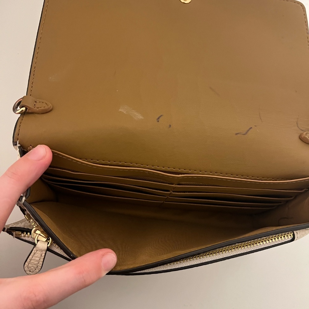 Coach Wallet purse - Picture 4 of 5
